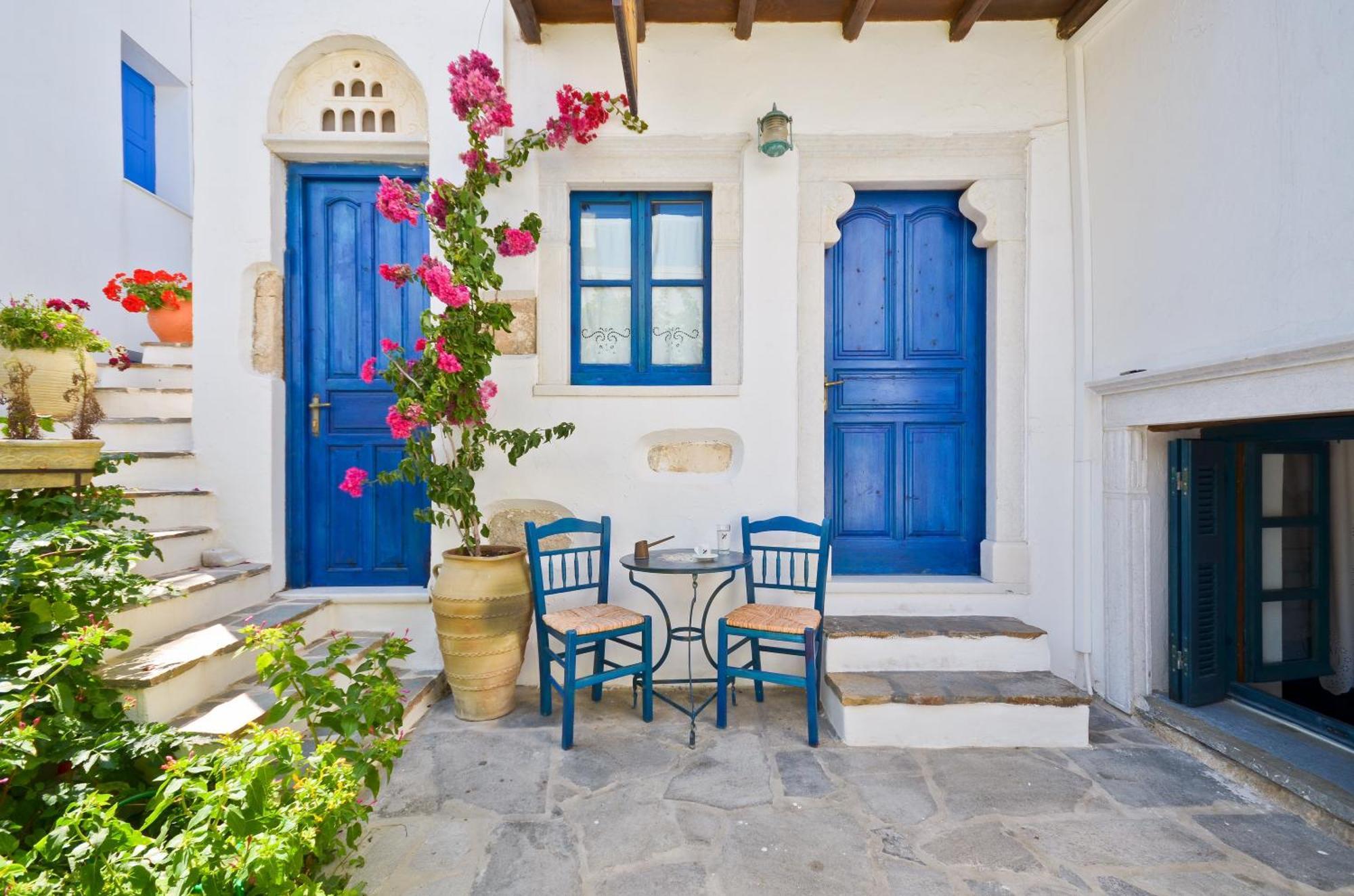 Venetiko Apartments Naxos City Екстер'єр фото
